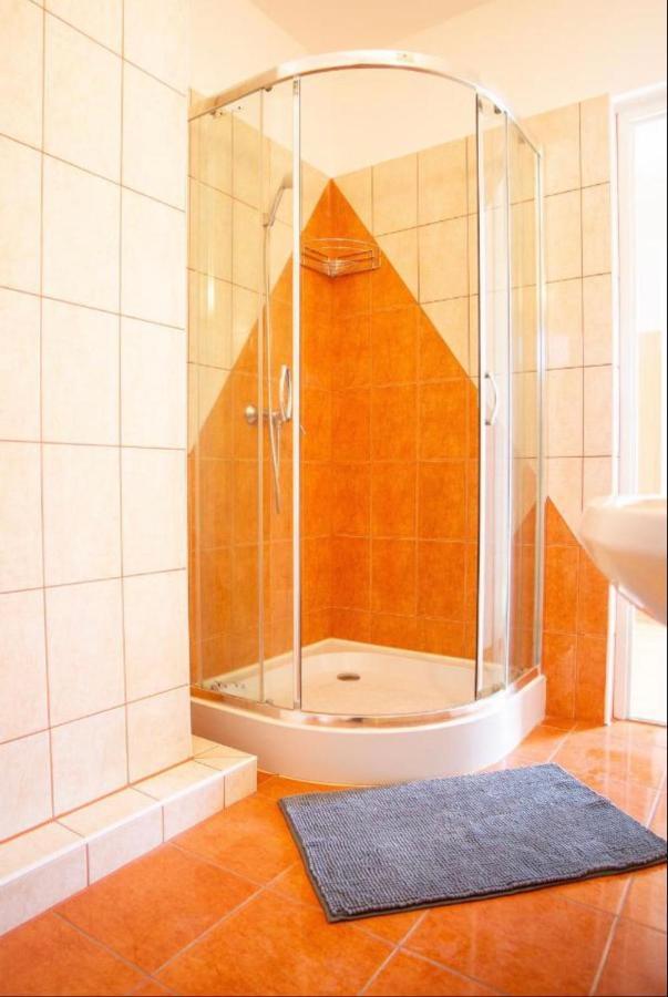 Ferienwohnung Bonita Apartmanhaz Zalakaros Exterior foto